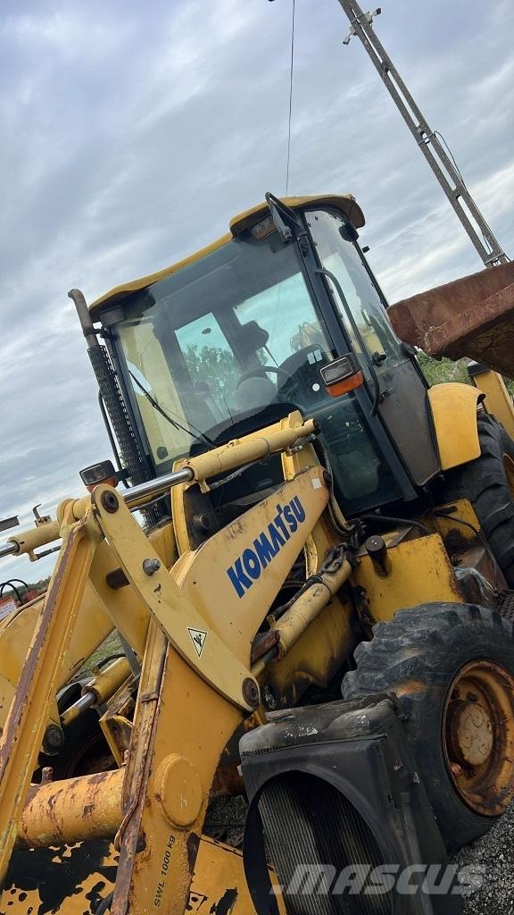 Komatsu WB 93 R Booms and arms