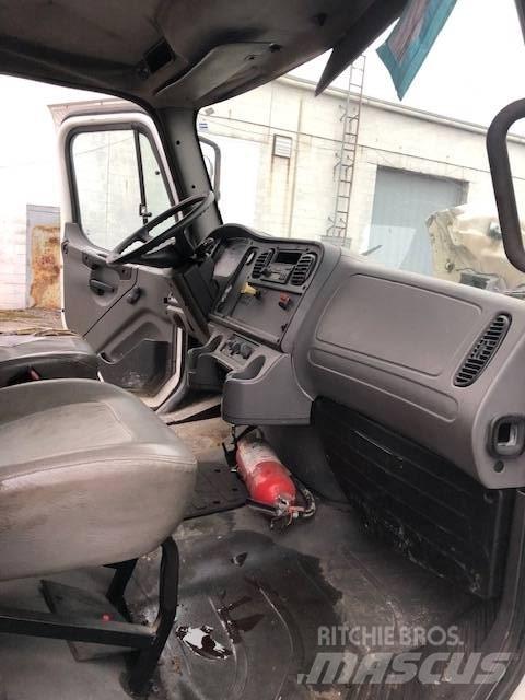Freightliner m2 Van Body Trucks