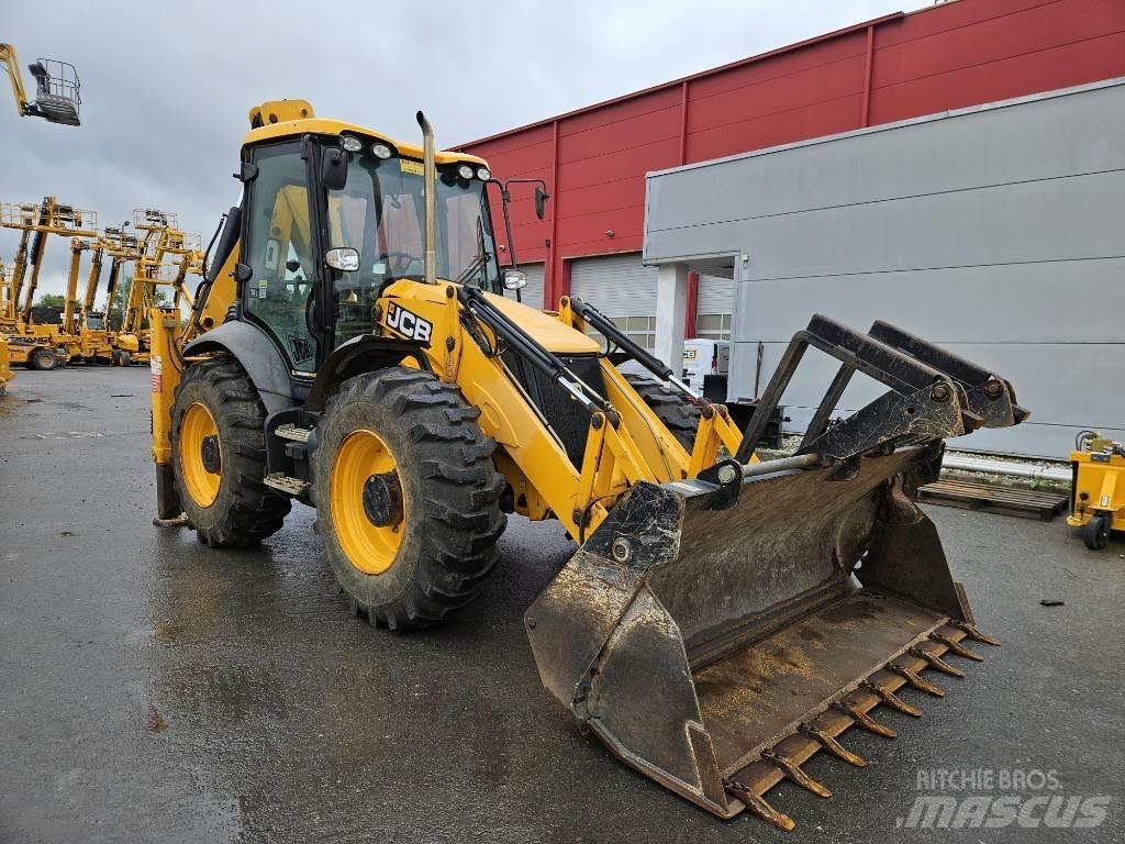 JCB 4 CX TLB's