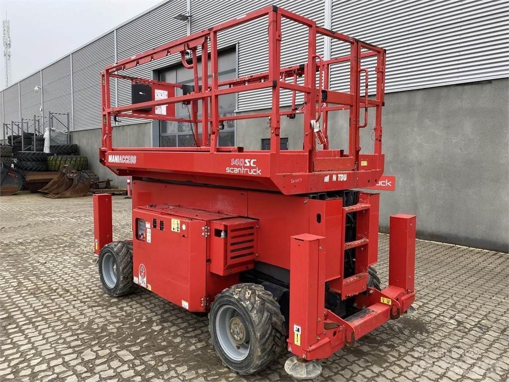 Manitou 140SC Scissor lifts