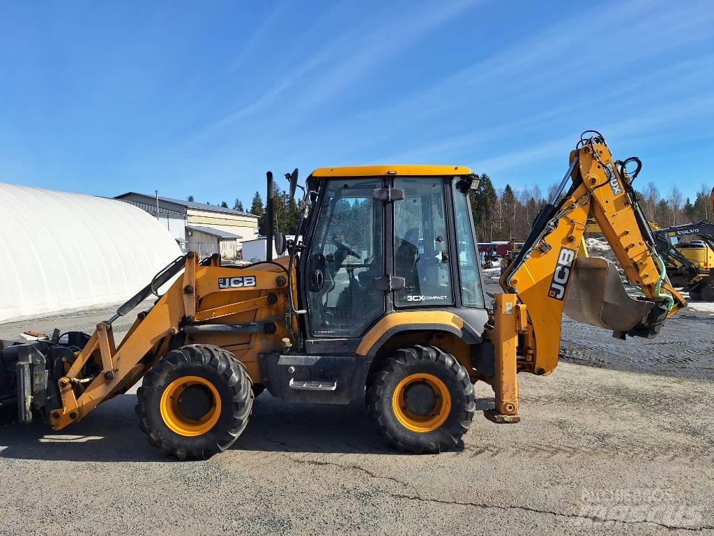JCB 3 CXE Compact TLB's