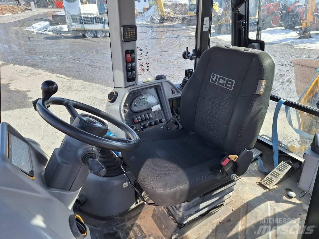JCB 3 CXE Compact TLB's