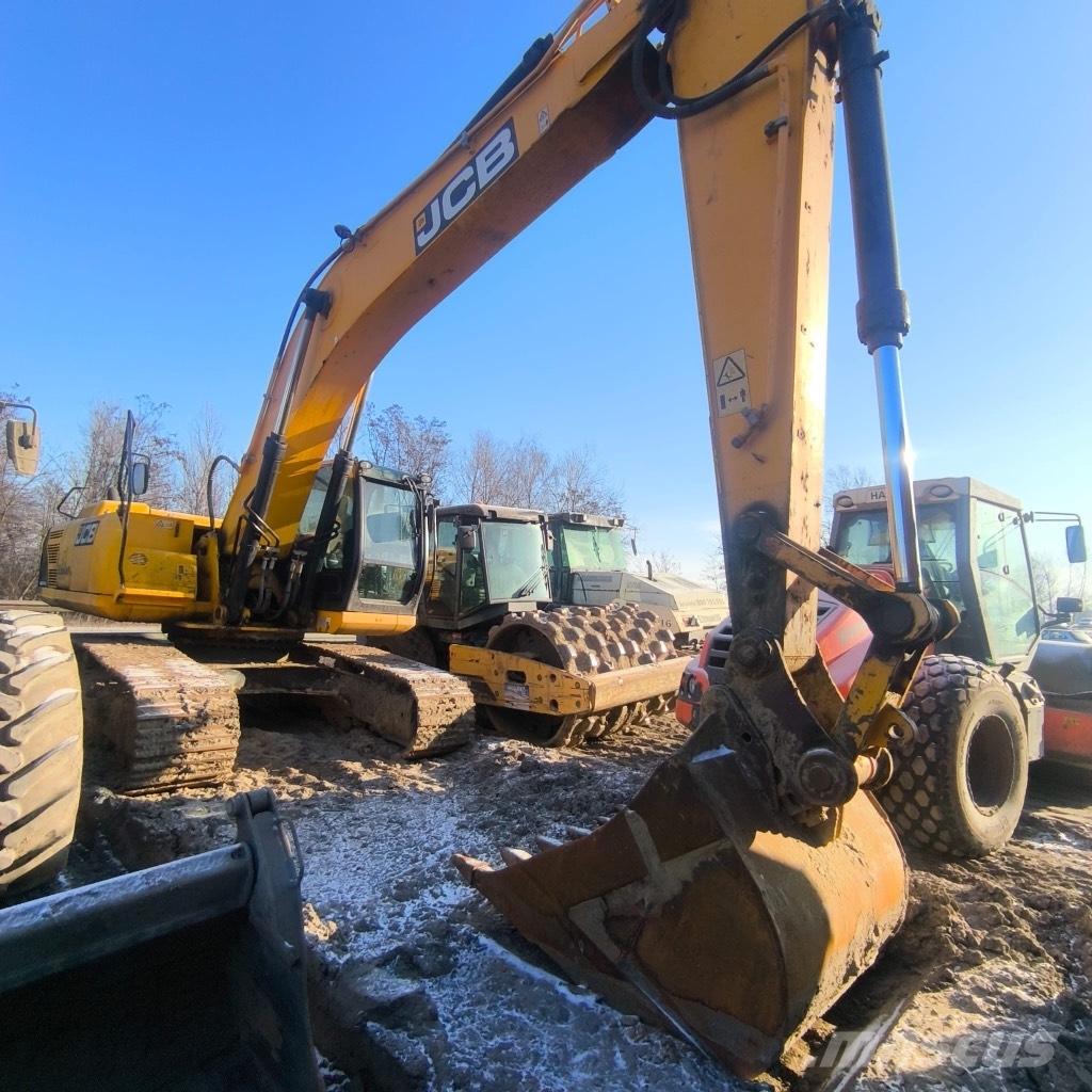 JCB JS 300 Crawler excavators