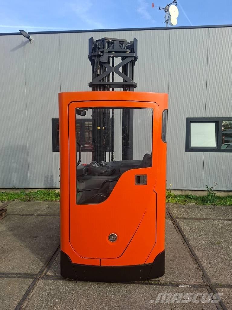 BT RR E 140 Reach truck