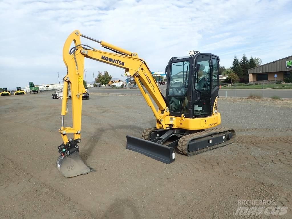 Komatsu PC35MR-5 Mini excavators < 7t