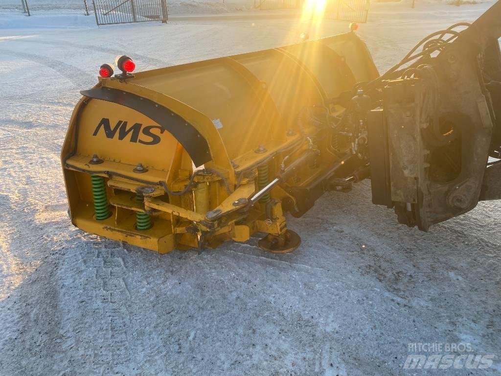  NMS U-Plog-4,80 4.80 Ploughs