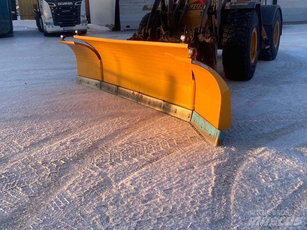  NMS U-Plog-4,80 4.80 Ploughs