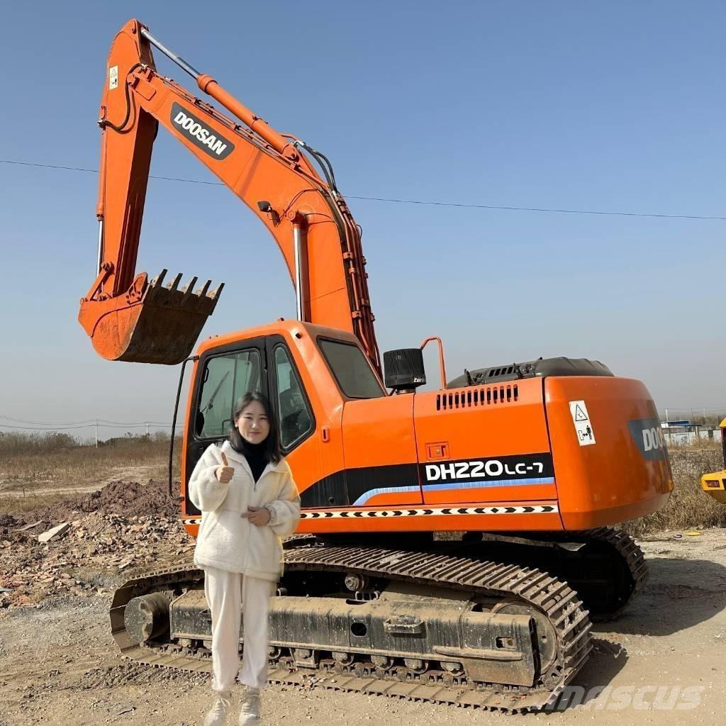 Doosan DH220LC-7 Crawler excavators