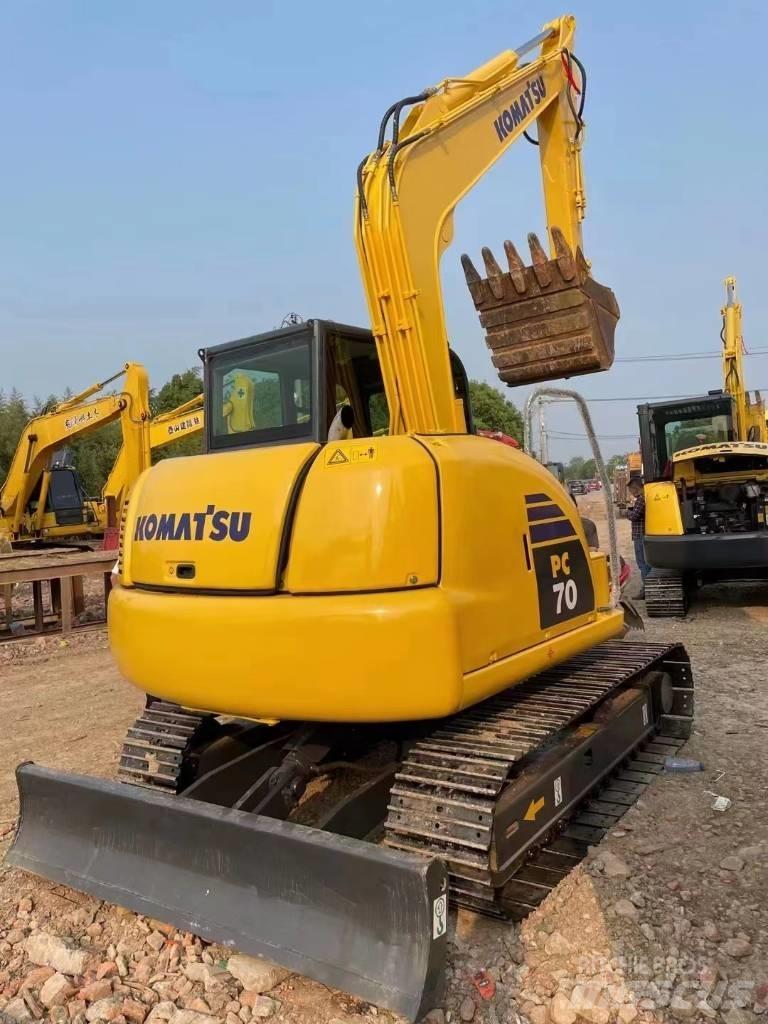 Komatsu PC 70 Mini excavators < 7t