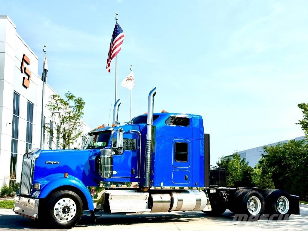 Kenworth W 900 Truck Tractor Units