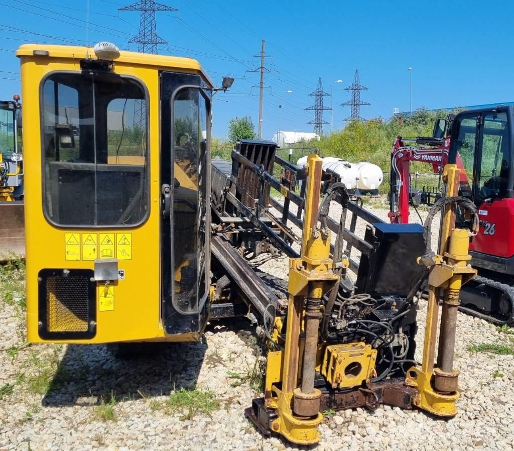 Vermeer D24x40II Horizontal Directional Drilling Equipment