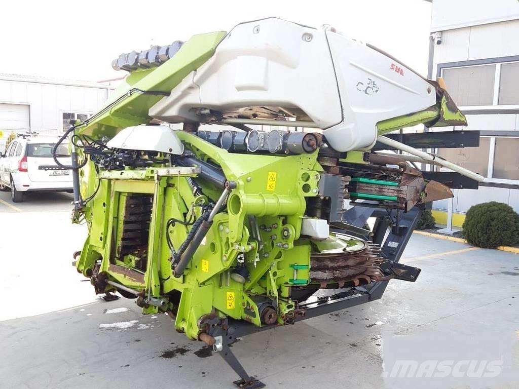 CLAAS Orbis 900 AC Combine harvester heads