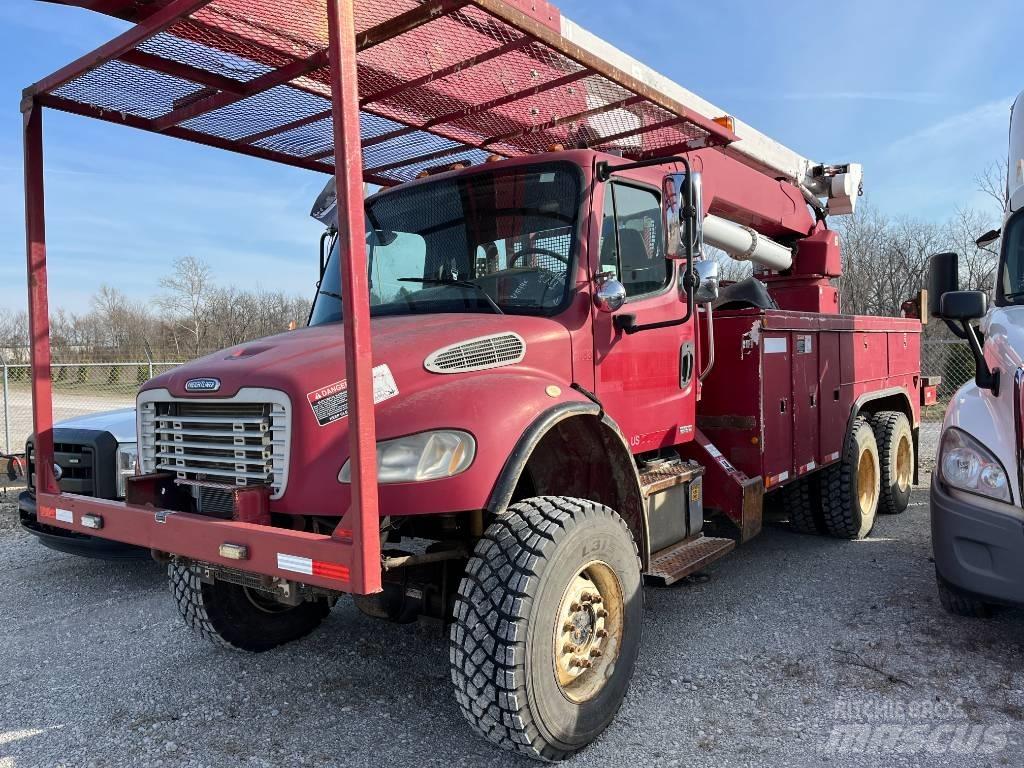 Freightliner M2-106 Truck mounted aerial platforms