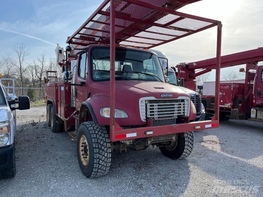 Freightliner M2-106 Truck mounted aerial platforms