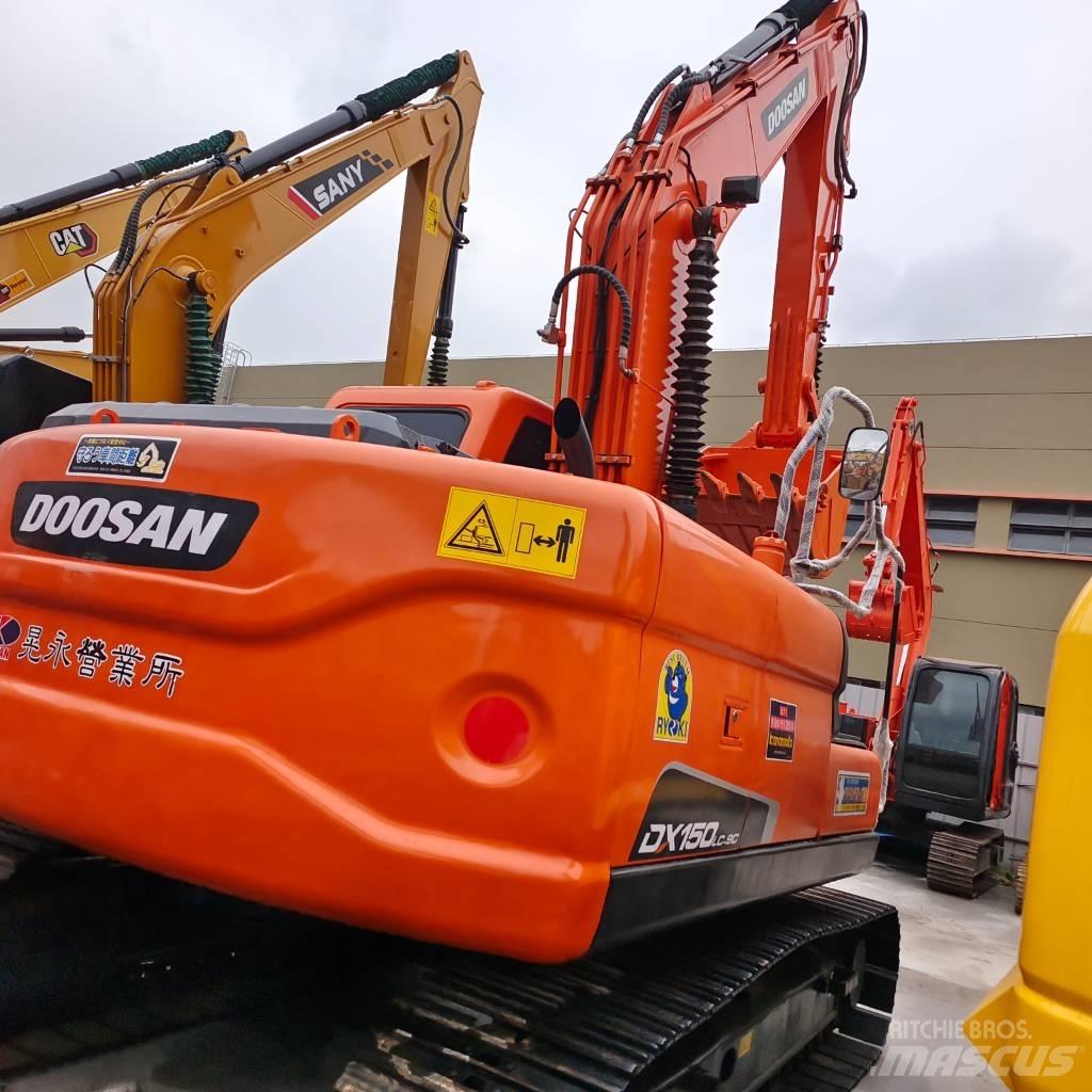 Doosan DX 150 LC Crawler excavators