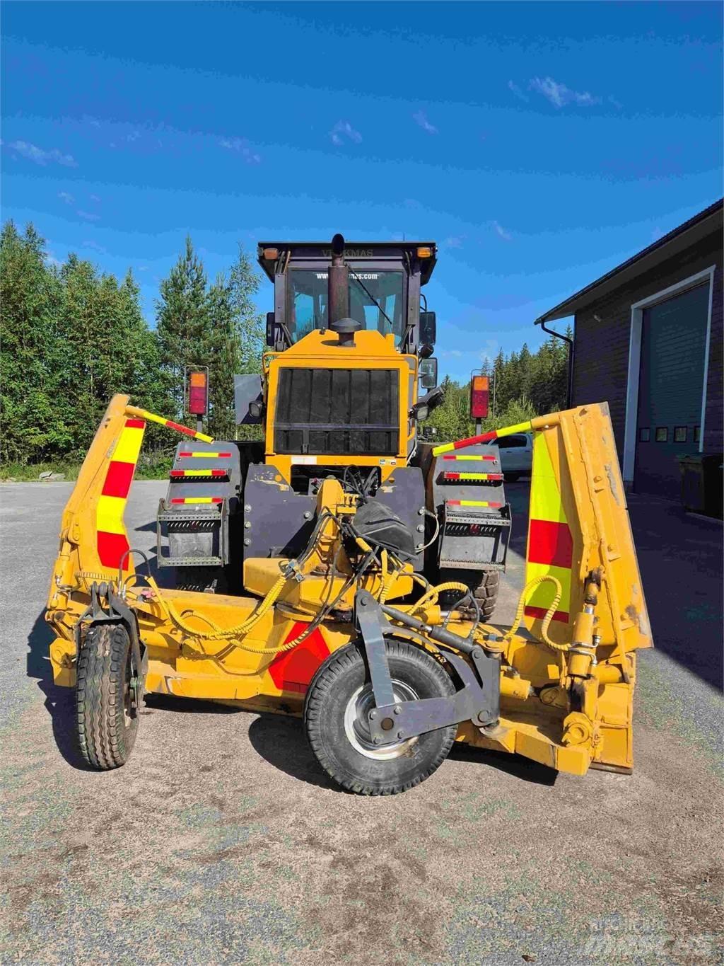 Veekmas RG 286 6WD Graders