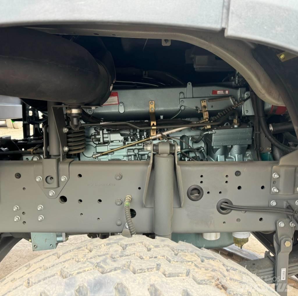 Howo 371 Flatbed/Dropside trucks