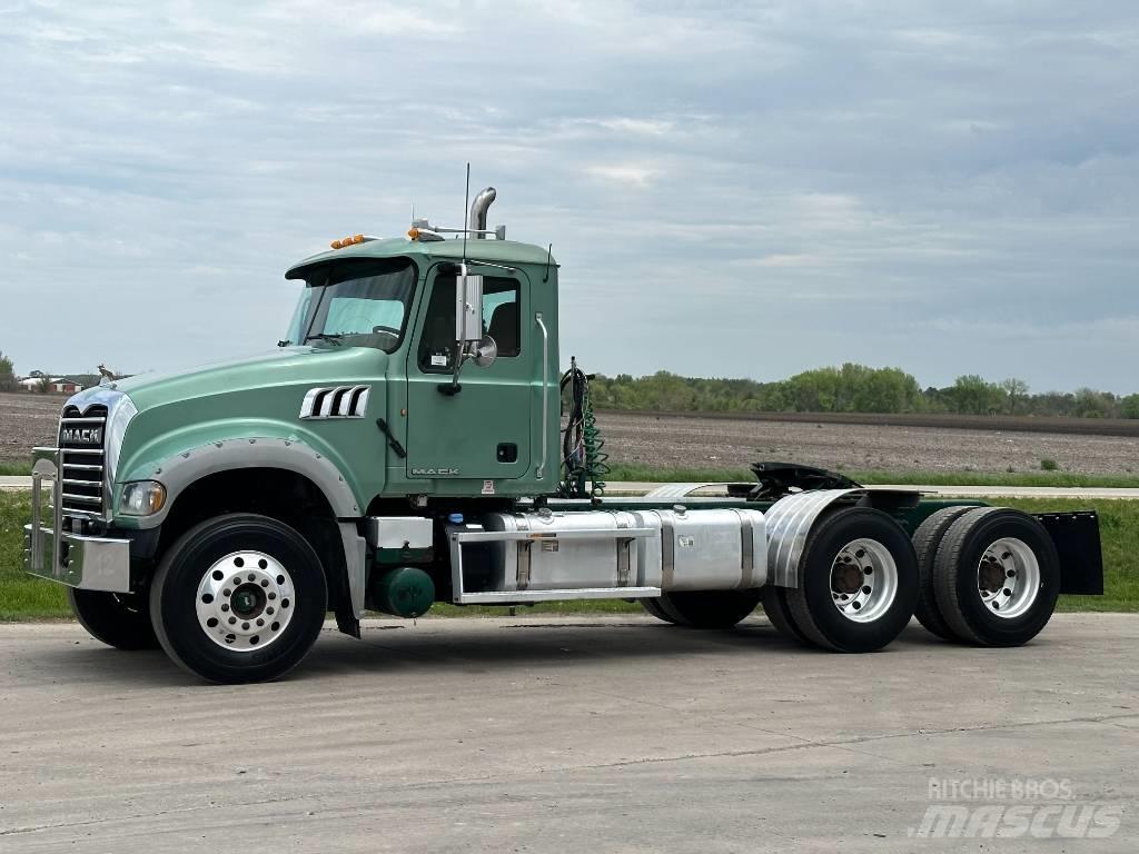 Mack GU713 Truck Tractor Units