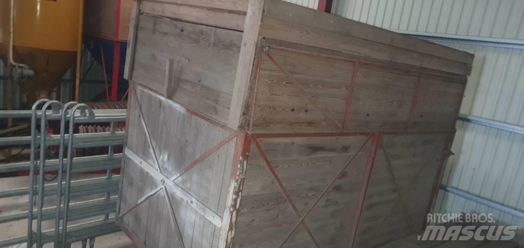  Djurvagn hemmabygge Other farming trailers