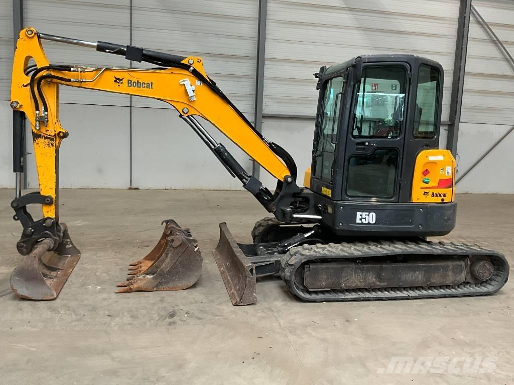 Bobcat E 50 Mini excavators < 7t