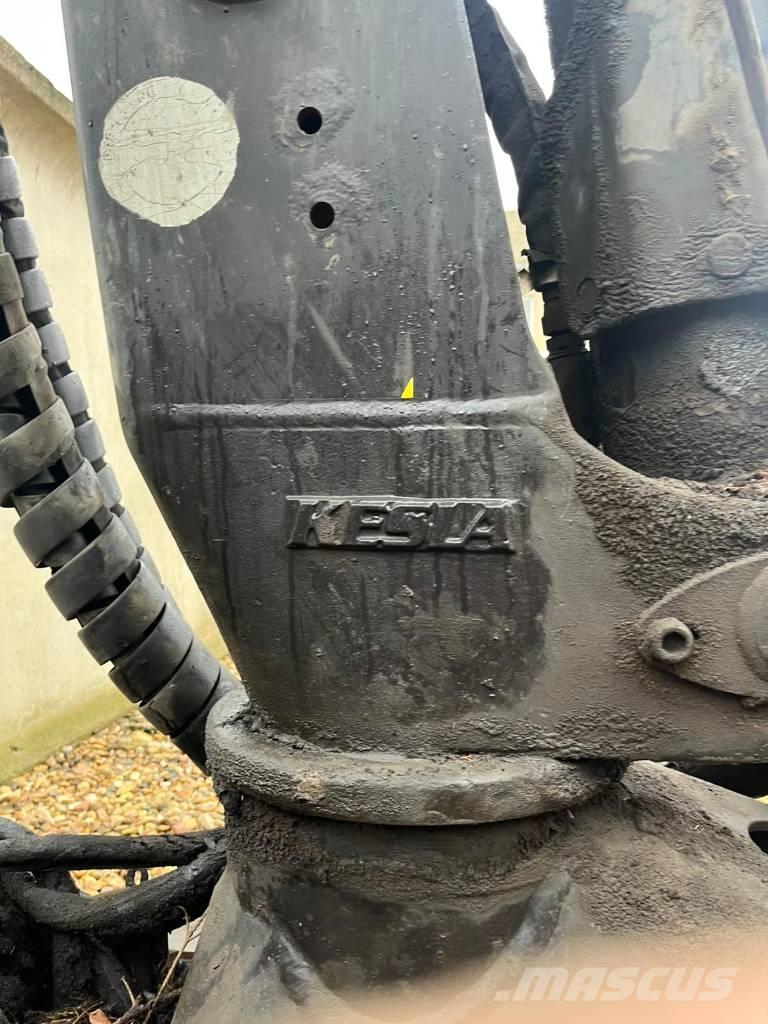 Kesla 2114ZT Excavators