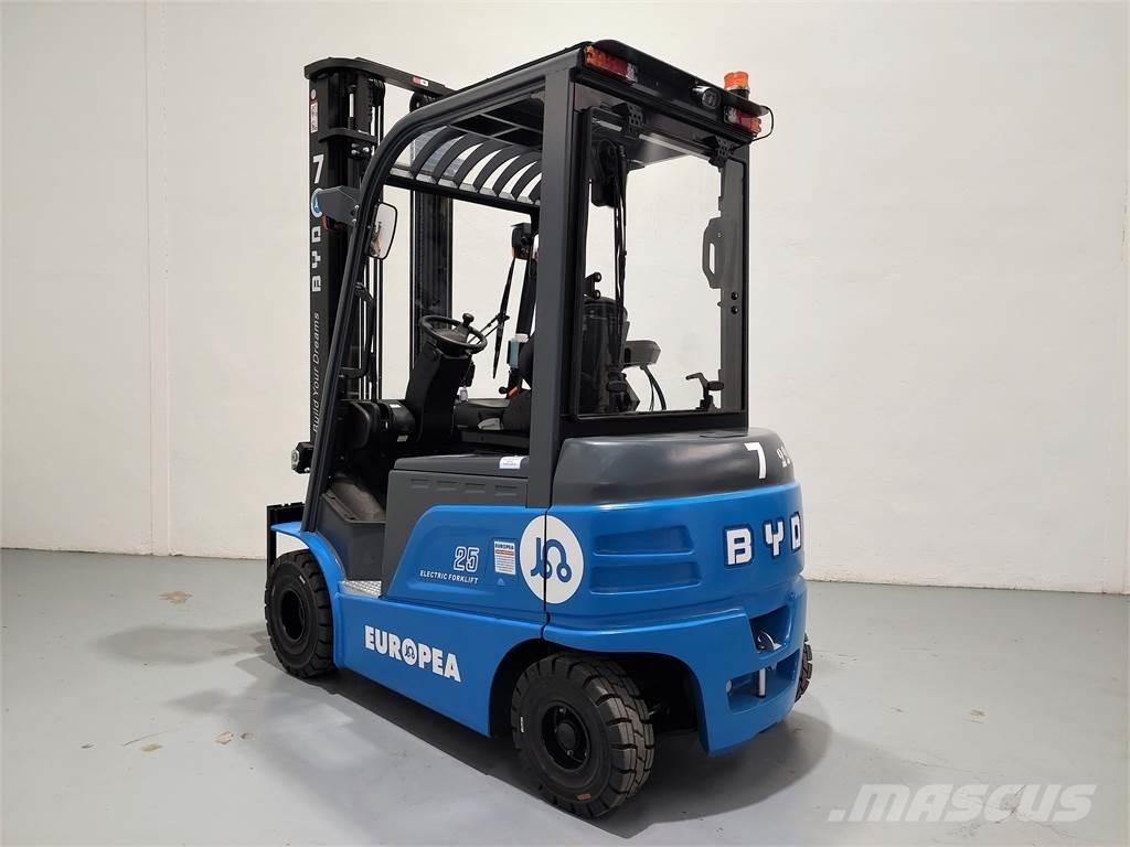 BYD ECB25C Electric forklift trucks