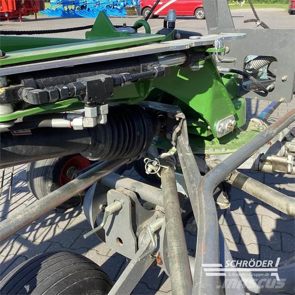 Fendt FORMER 1502 Windrowers