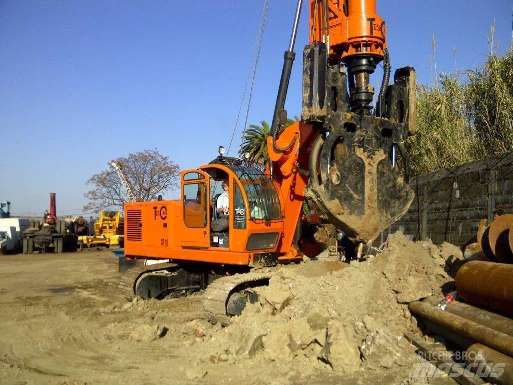 Tescar CF8 DW Vibratory pile drivers