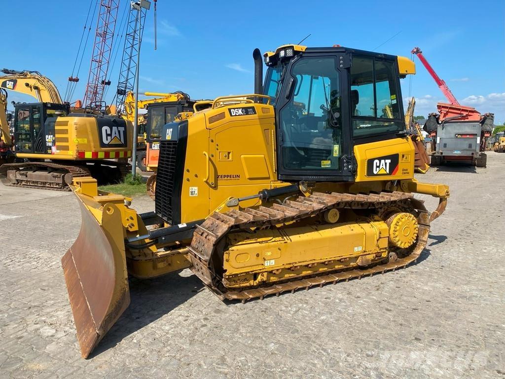 CAT D5K2 XL Crawler dozers