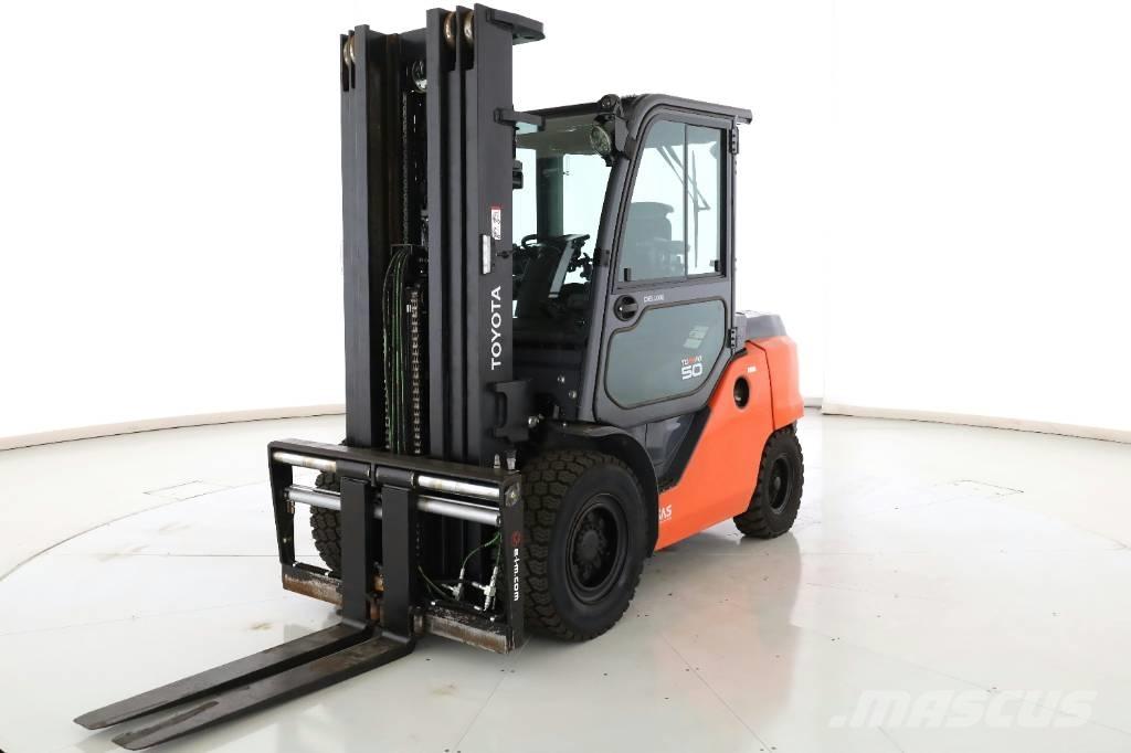 Toyota 40-8 FD45 N Diesel trucks
