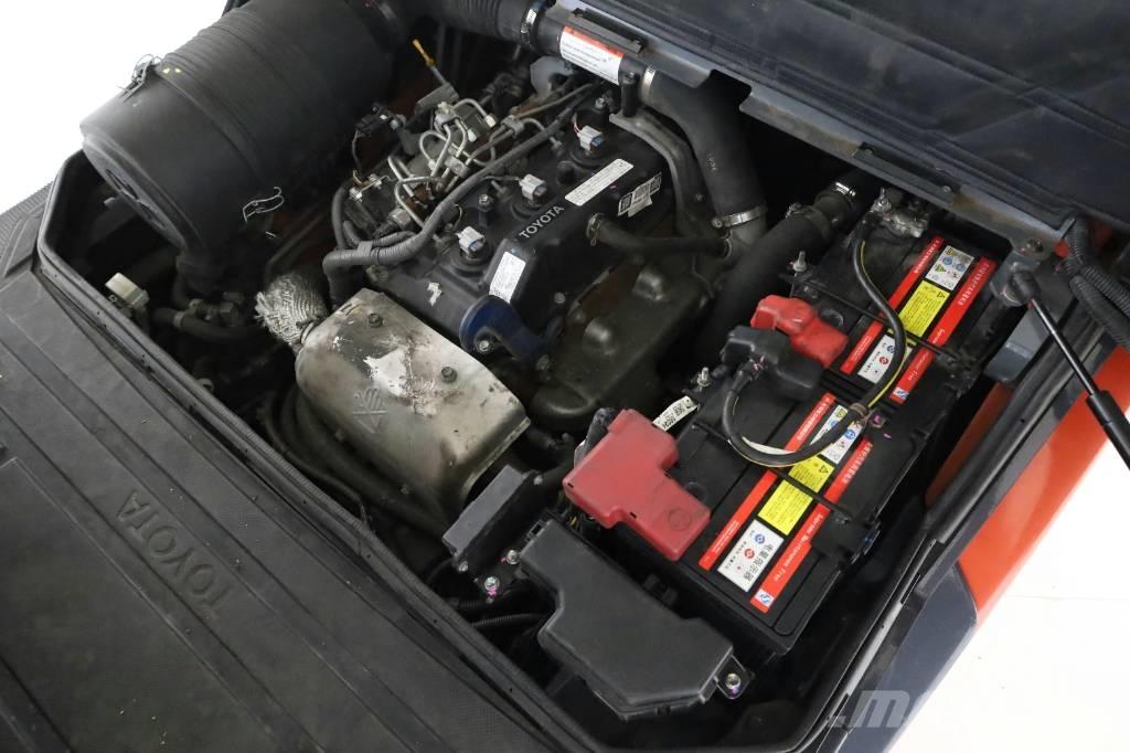 Toyota 40-8 FD45 N Diesel trucks