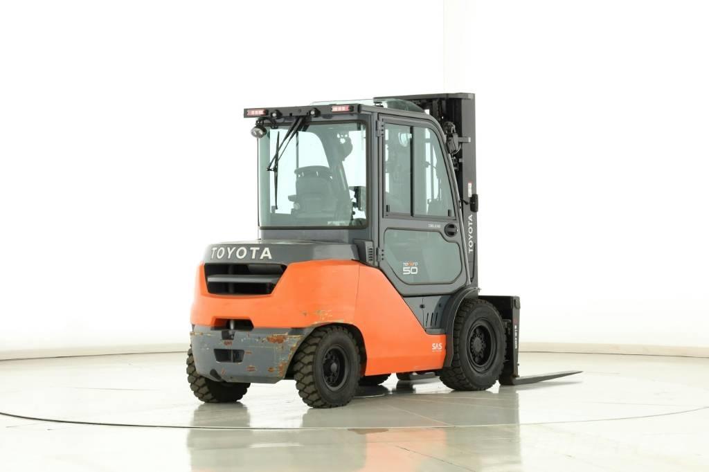 Toyota 40-8 FD45 N Diesel trucks