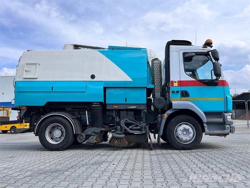 Johnston VT650 Sweepers