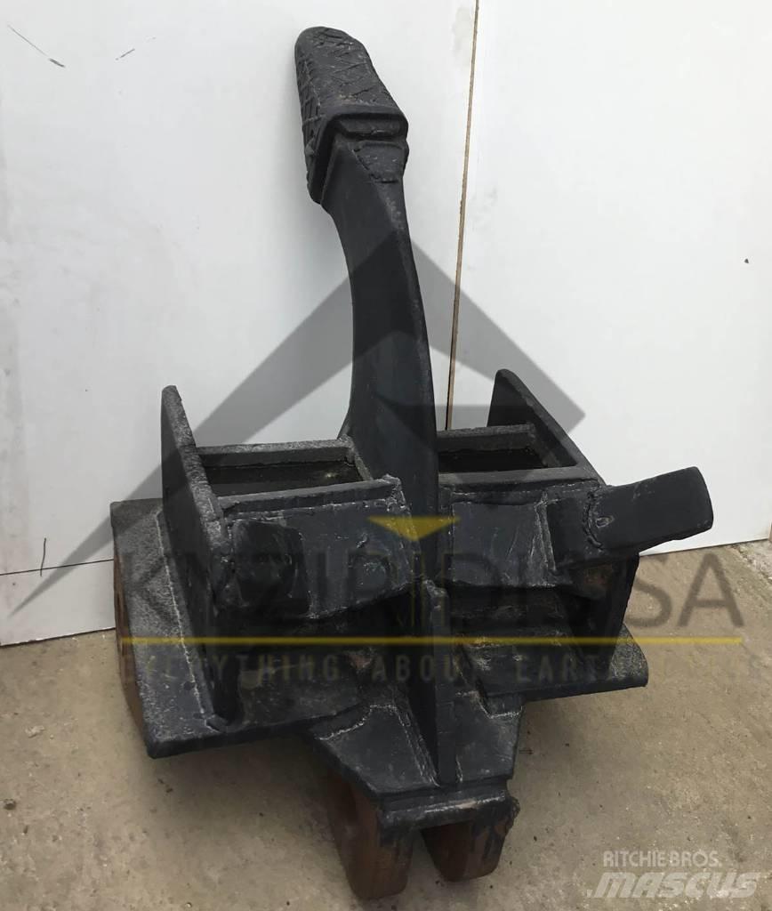 Liebherr R 942 Scarifiers