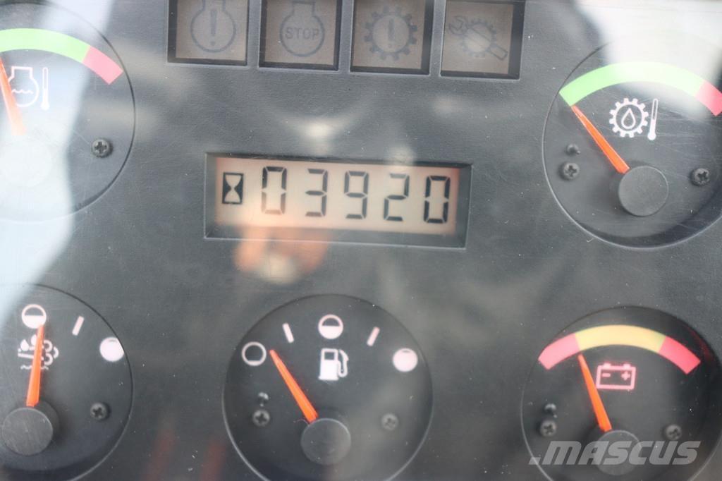 Hyster H44XMS-12 Diesel trucks