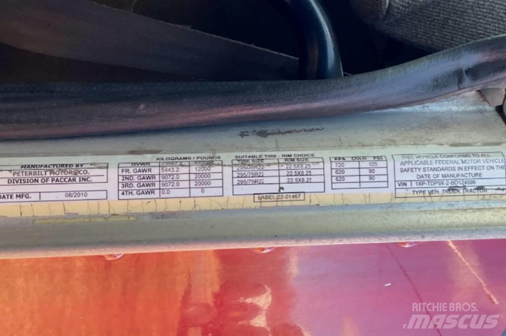 Peterbilt 367 Truck Tractor Units