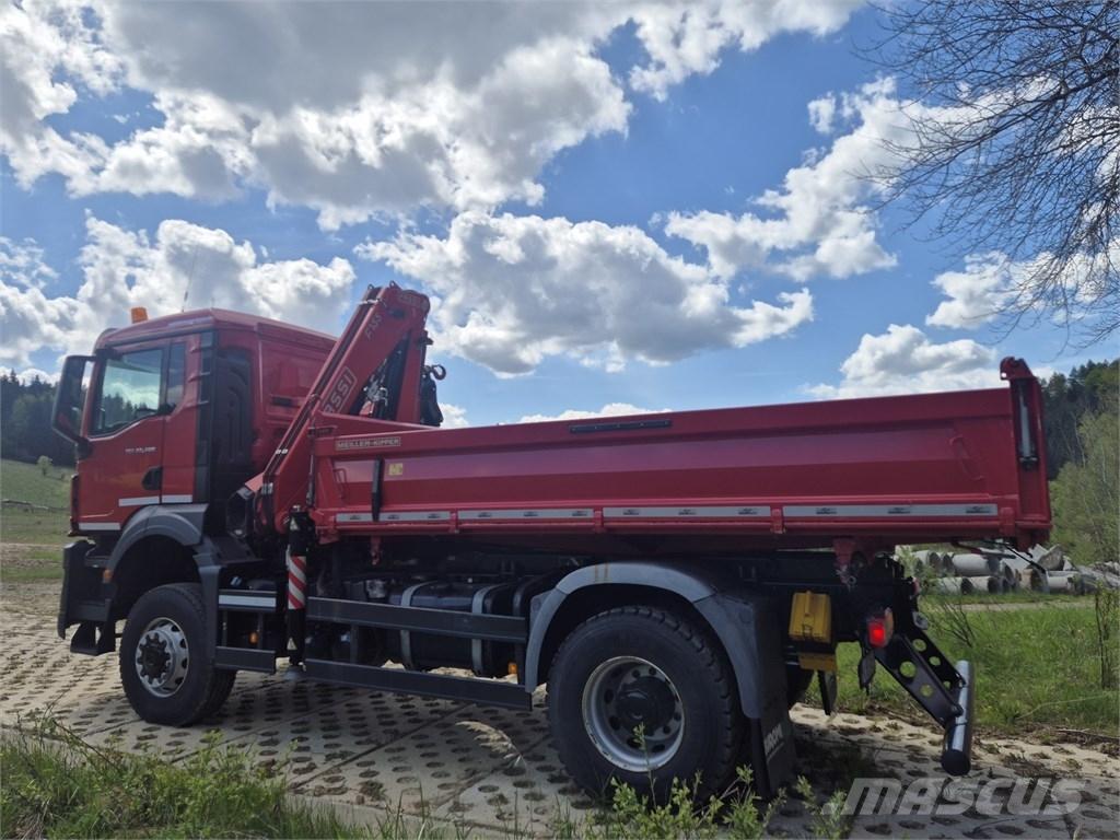 MAN TGS 22.400 Tipper trucks