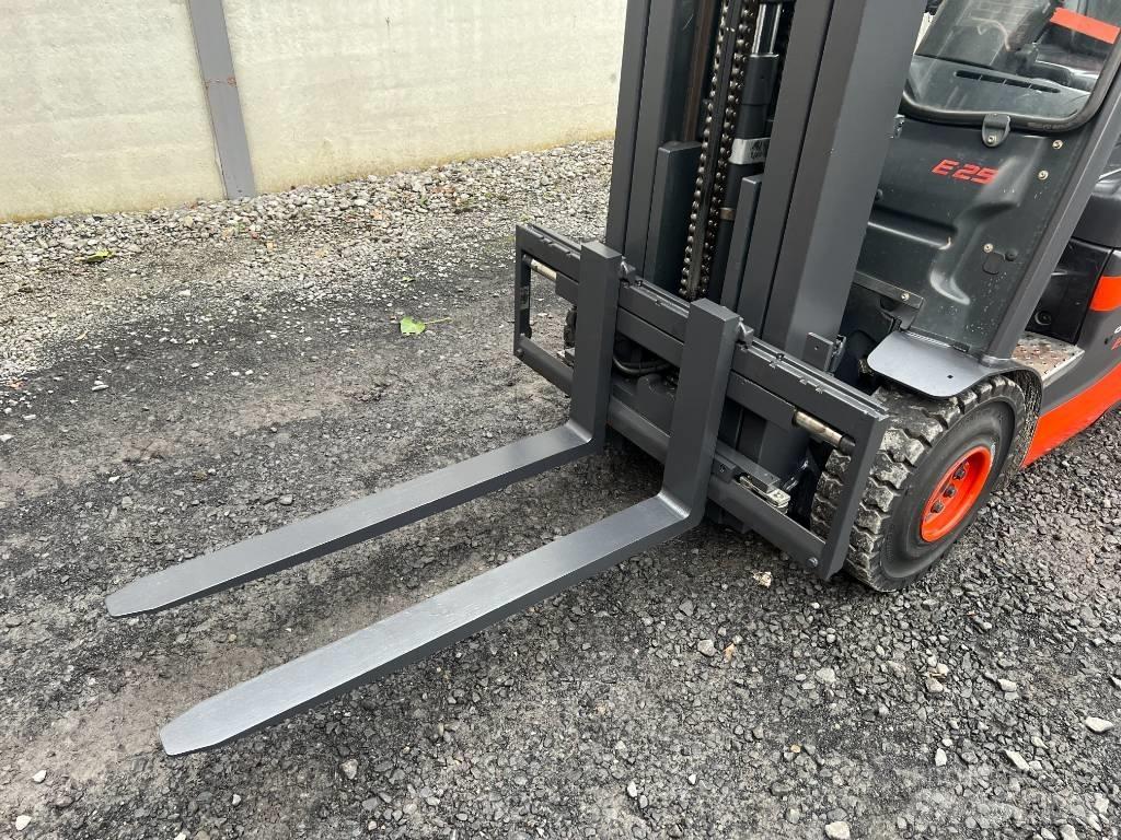 Linde E25-01 Electric forklift trucks