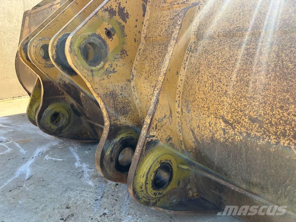 CAT 980 bucket Buckets