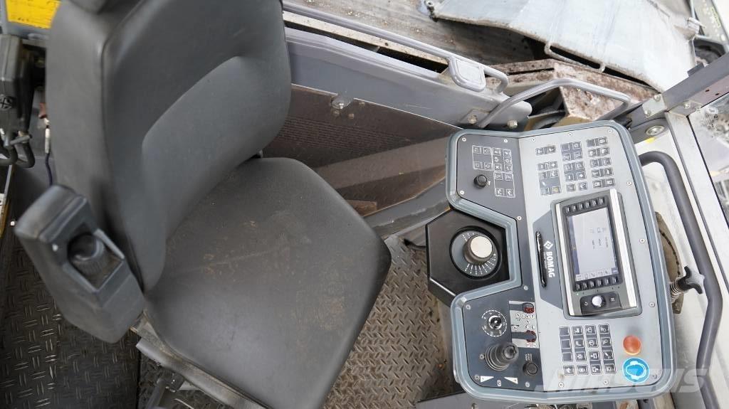 Bomag BMF 2500 S Asphalt pavers