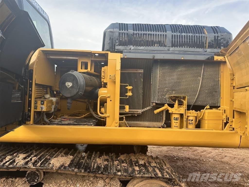 CAT 330DL Crawler excavators