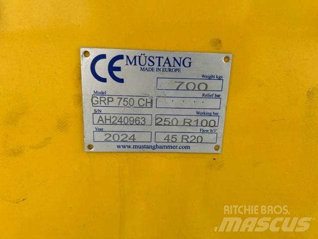 Mustang GRP 750 CH Grapples