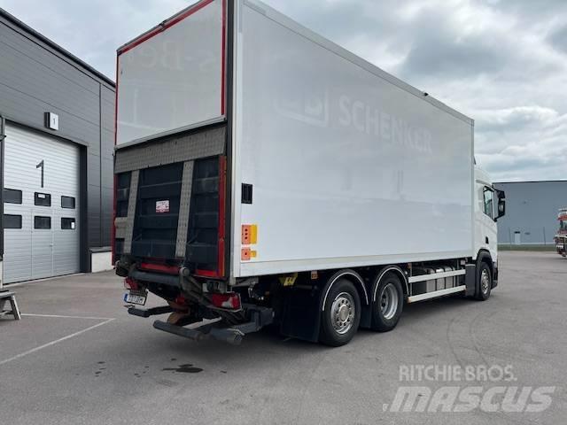 Scania R450B6X2*4NB Van Body Trucks