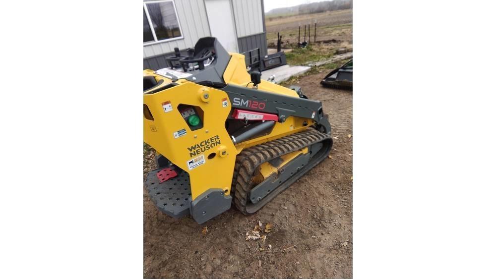 Wacker Neuson S120 Skid steer loaders