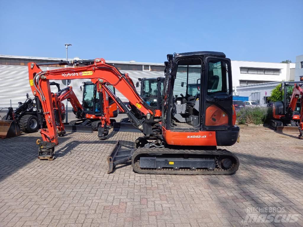 Kubota KX042 - 4NKGLS2 Mini excavators < 7t