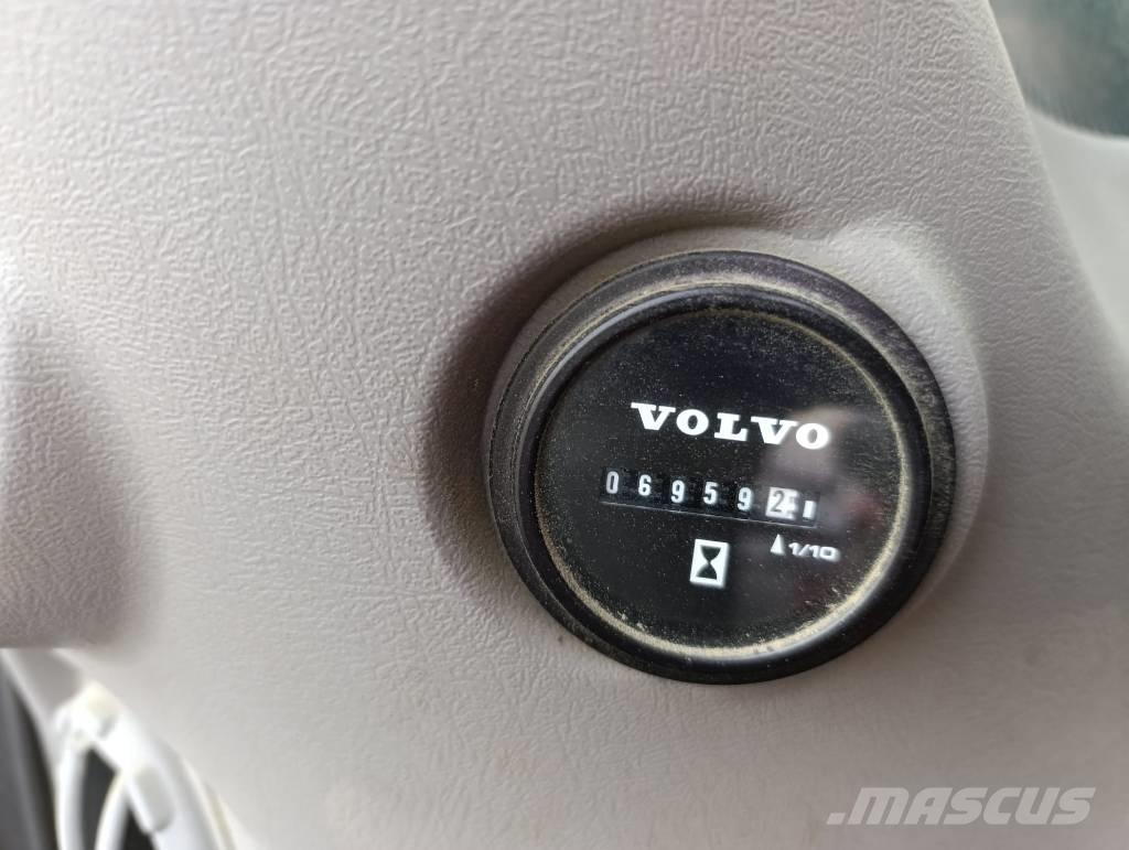 Volvo EW 210 D Wheeled excavators