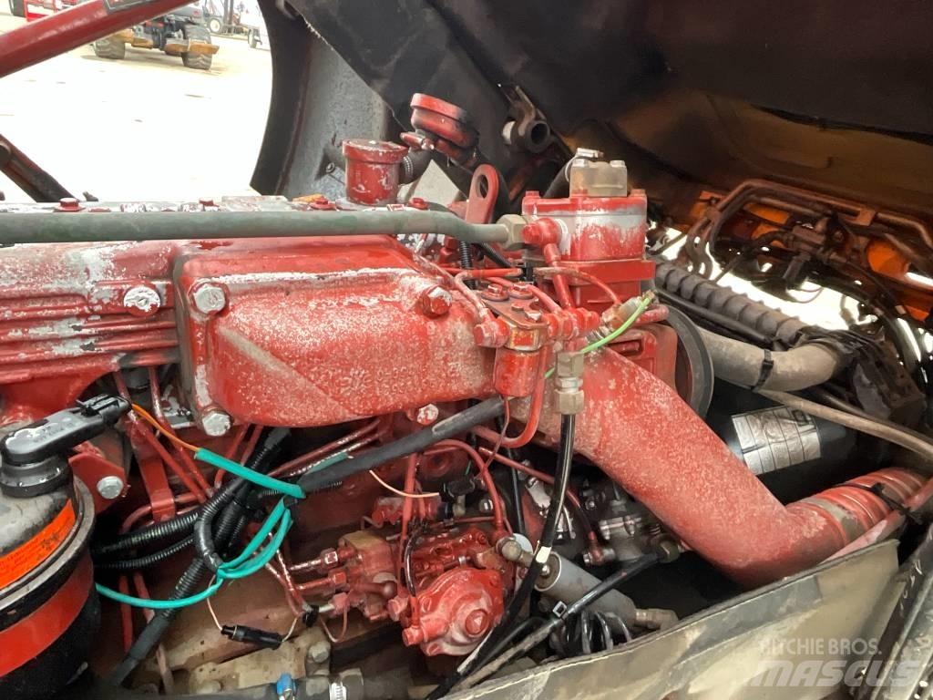 Iveco 135E 18 4X4 Van Body Trucks