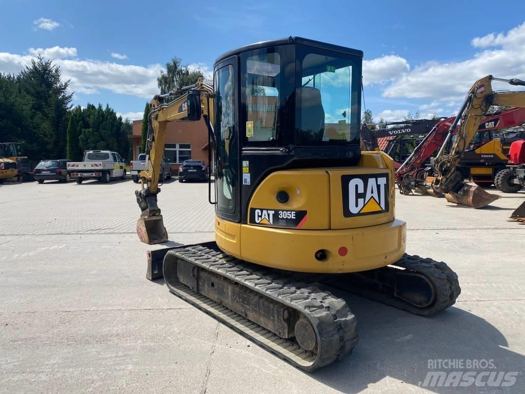 CAT 305 Mini excavators < 7t
