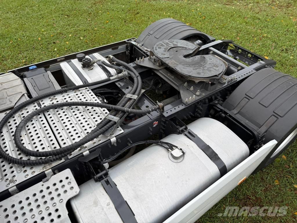 Renault T480 Truck Tractor Units