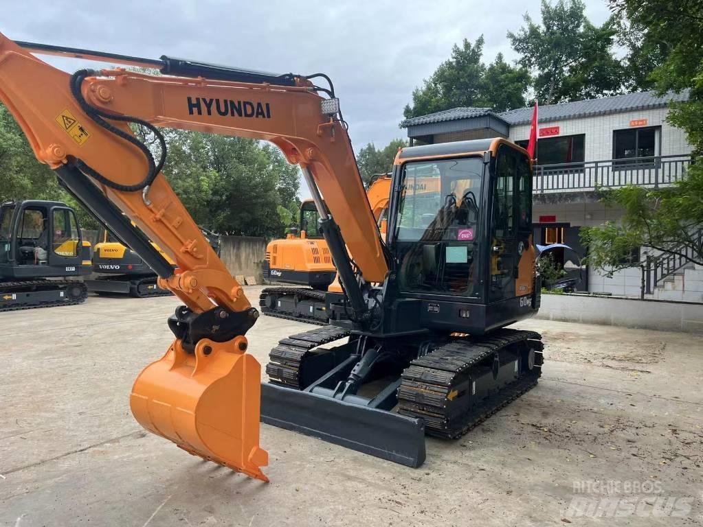 Hyundai 60vs Mini excavators < 7t